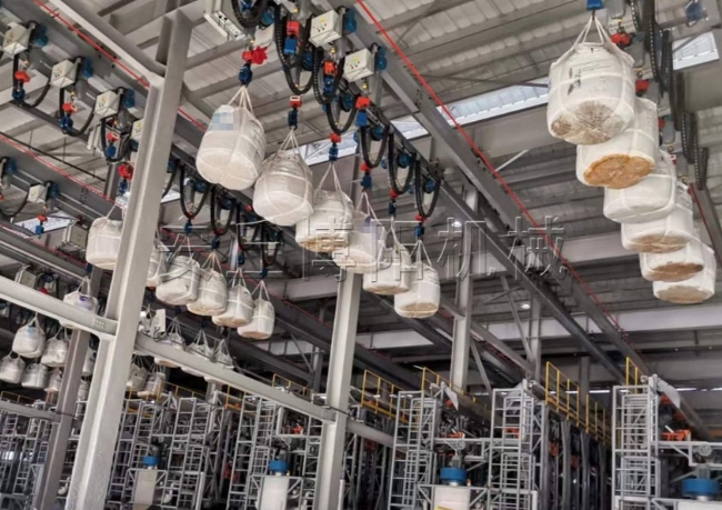 硫酸鎳不落地全自動拆包機  全自動噸袋破包機介紹