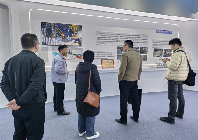 濰坊市市場(chǎng)監(jiān)督管理局組織省專(zhuān)家團(tuán)隊(duì)赴博陽(yáng)機(jī)械開(kāi)展質(zhì)量品牌培育指導(dǎo)工作